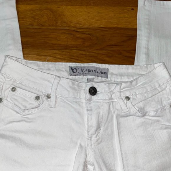 LAST CHANCE - B by Bullhead Super Skinny white jeans 1 - Picture 5 of 10